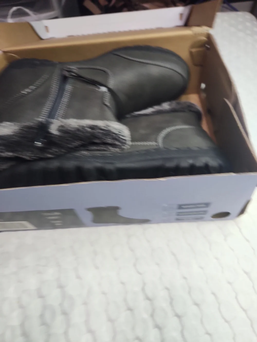 Khombu All-Weather Boot - Gray Sz 9
